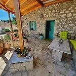 Manolis House Casa vacanze *