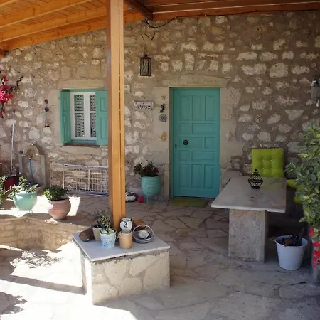 Manolis House Lefkada City